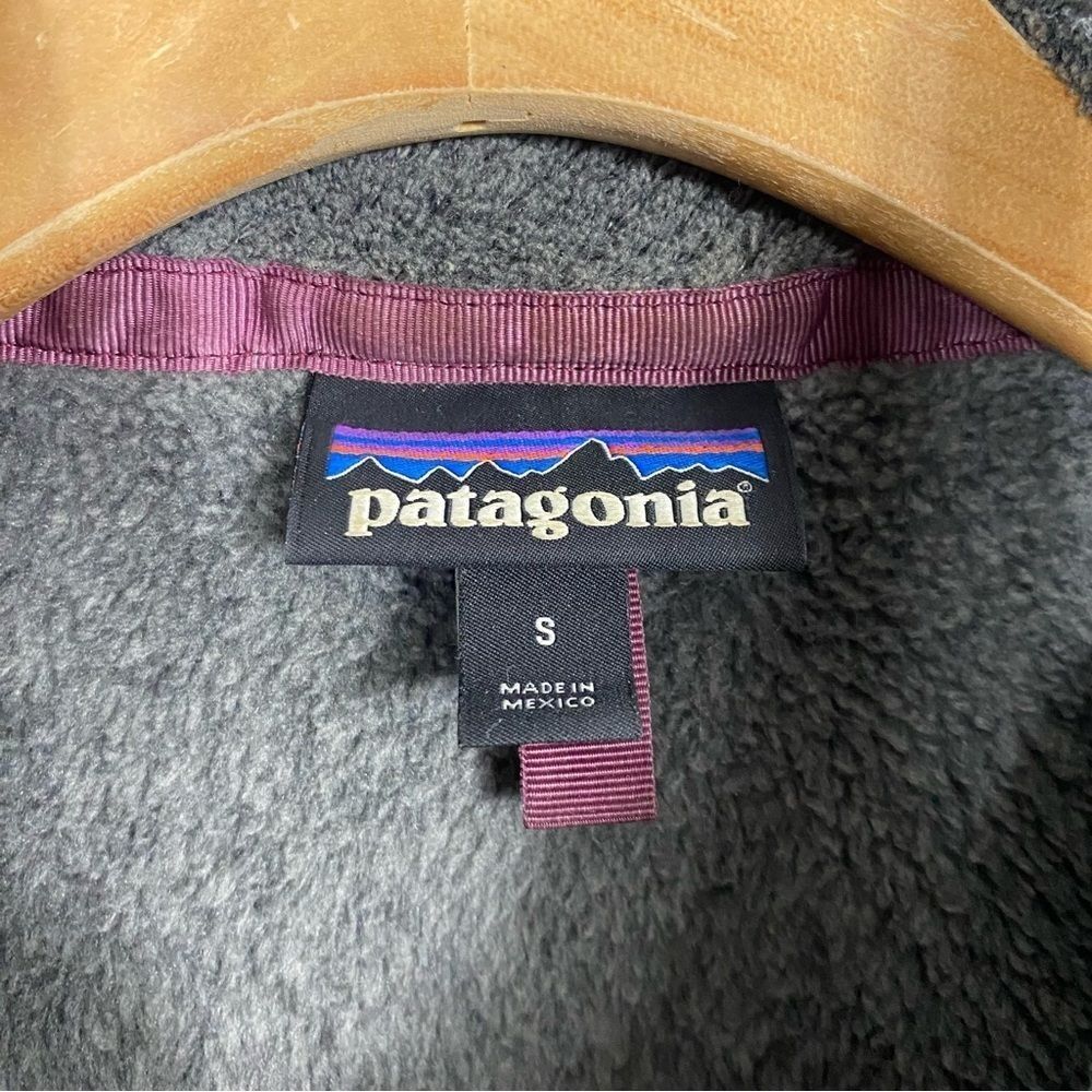 Patagonia Re-Tool Snap-T Fleece grey/purple accents sz S - Picture 4 of 5